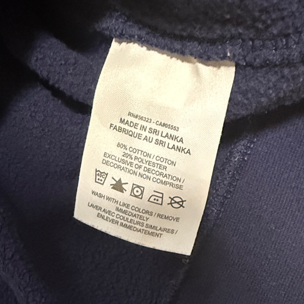 7. Nike Women's Navy Blue Crewneck Sweatshirt - Picture 5 of 9